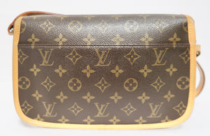 AUTHENTIC Louis Vuitton Sologne Monogram Crossbody PREOWNED (WBA247)