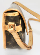 Load image into Gallery viewer, AUTHENTIC Louis Vuitton Sologne Monogram Crossbody PREOWNED (WBA247)
